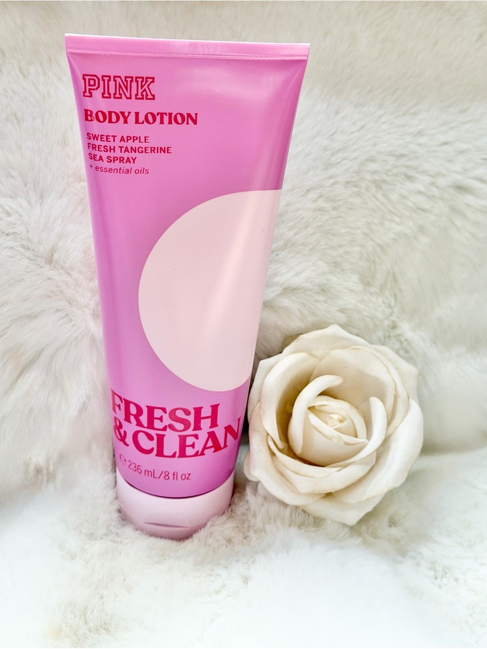 PINK Fresh & Clean Body Lotion w/essential oils  Sweet Apple,Tangerine Sea Spray